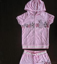 童裝運動裝供應信息及批發(fā)價格指南